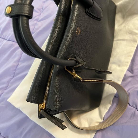 MCM Large Milla Tote - Picture 7 of 8